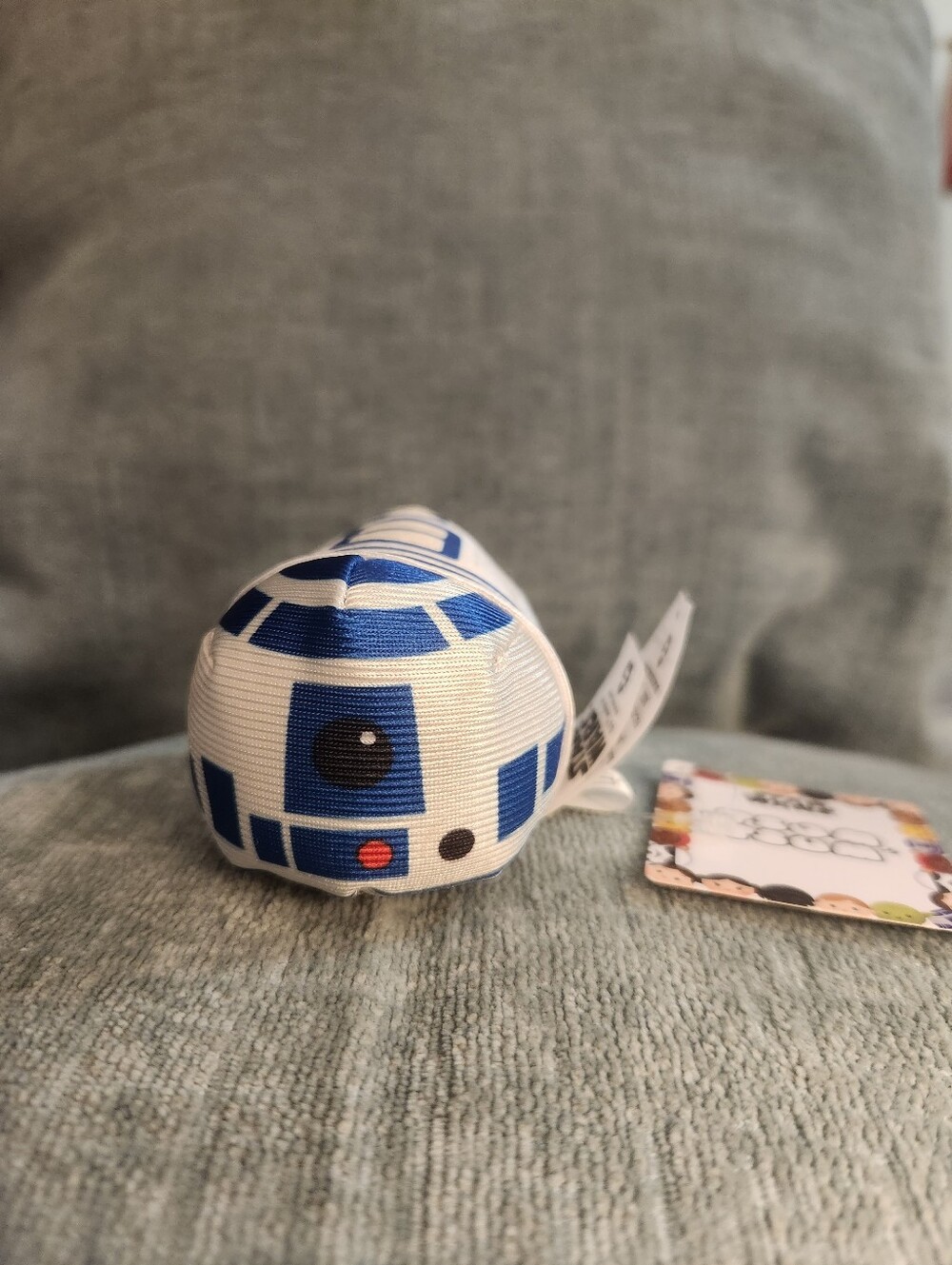 Disney Star Wars Darth R2 D2 Tsum Tsum Mini NWT